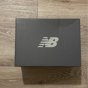 #80🔺1~KIDS EMPTY BOX ONLY🔺NEW BALANCE  SNEAKER BOX🔺 ‼️NO Sneakers Included